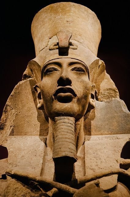 Akhenaton